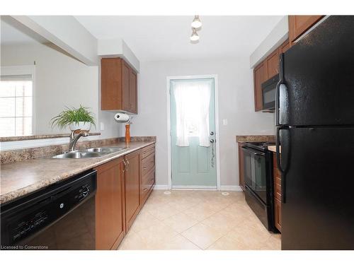 50-71 Garth Massey Drive, Cambridge, ON - Indoor Photo Showing Kitchen With Double Sink