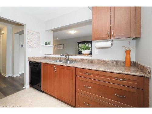 50-71 Garth Massey Drive, Cambridge, ON - Indoor Photo Showing Kitchen With Double Sink