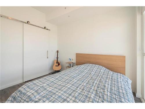 1509-108 Garment Street, Kitchener, ON - Indoor Photo Showing Bedroom