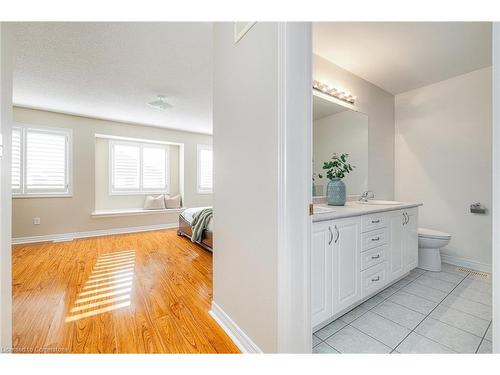 1244 Agram Drive, Oakville, ON - Indoor Photo Showing Bathroom