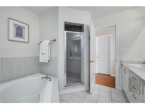 1244 Agram Drive, Oakville, ON - Indoor Photo Showing Bathroom