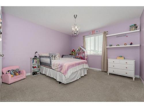 566 Forman Avenue, Stratford, ON - Indoor Photo Showing Bedroom