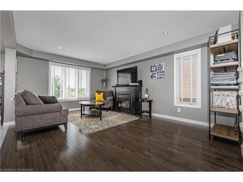 566 Forman Avenue, Stratford, ON - Indoor Photo Showing Living Room With Fireplace