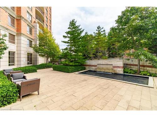 206-2379 Central Park Drive, Oakville, ON - Outdoor