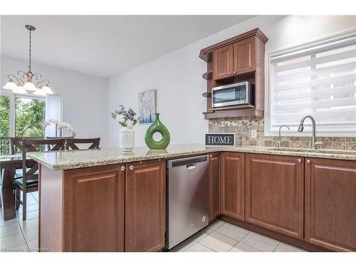 380 Red Osier Road, Waterloo, ON - Indoor Photo Showing Kitchen