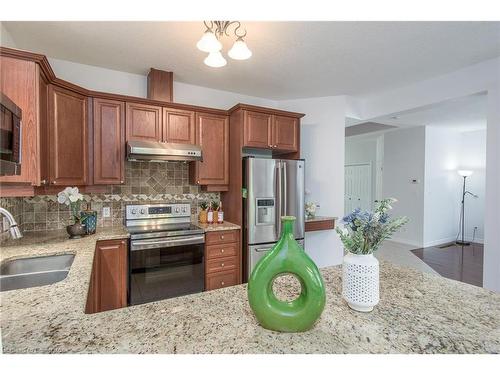 380 Red Osier Road, Waterloo, ON - Indoor Photo Showing Kitchen With Double Sink