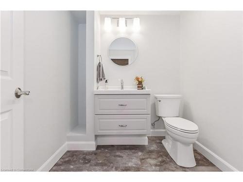 130 Bridge Crescent, Palmerston, ON - Indoor Photo Showing Bathroom