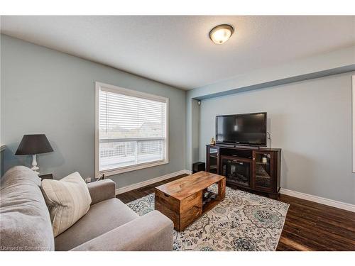 59 Poffenroth Path, Elmira, ON - Indoor Photo Showing Living Room