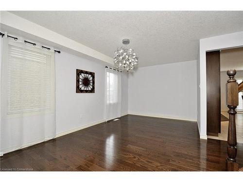 8 Lockwood Street, Cambridge, ON - Indoor Photo Showing Other Room