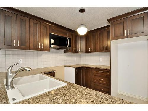 8 Lockwood Street, Cambridge, ON - Indoor Photo Showing Kitchen With Double Sink