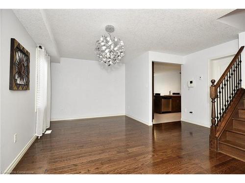 8 Lockwood Street, Cambridge, ON - Indoor Photo Showing Other Room