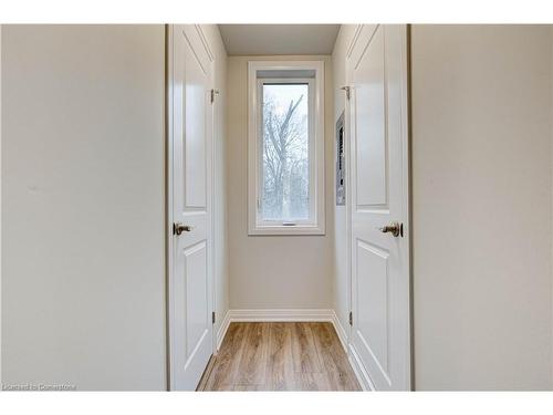 30-25 Isherwood Avenue, Cambridge, ON - Indoor Photo Showing Other Room