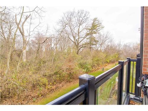 30-25 Isherwood Avenue, Cambridge, ON - Outdoor With Balcony