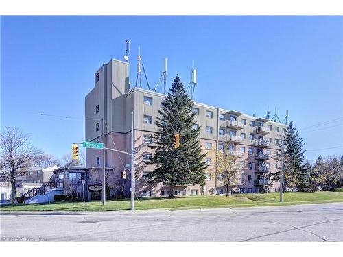 306-283 Fairway Road N, Kitchener, ON - Outdoor With Facade