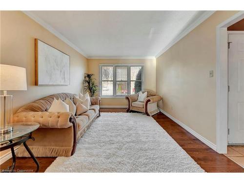 59 Nith River Way, Ayr, ON - Indoor Photo Showing Living Room