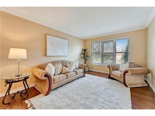 59 Nith River Way, Ayr, ON - Indoor Photo Showing Living Room