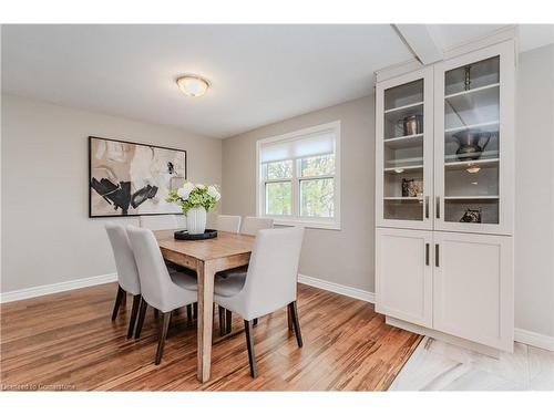 214 Misty Court, Kitchener, ON - Indoor Photo Showing Dining Room