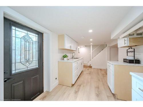 1719 Snyders Road E, Petersburg, ON - Indoor Photo Showing Kitchen