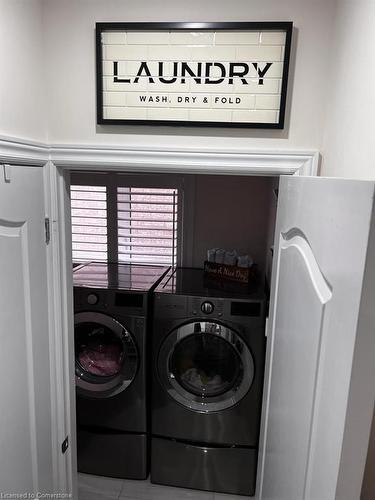 113 Chandler Terrace, Woodstock, ON - Indoor Photo Showing Laundry Room