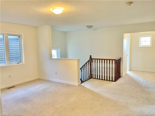 18 Forest Grove Lane, Kitchener, ON - Indoor Photo Showing Other Room