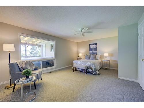 15 Rolling Brook Lane, New Hamburg, ON - Indoor Photo Showing Bedroom