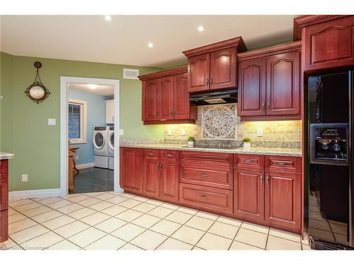 41 Pintail Drive, Elmira, ON - Indoor Photo Showing Kitchen