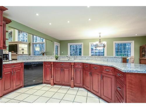 41 Pintail Drive, Elmira, ON - Indoor Photo Showing Kitchen With Double Sink