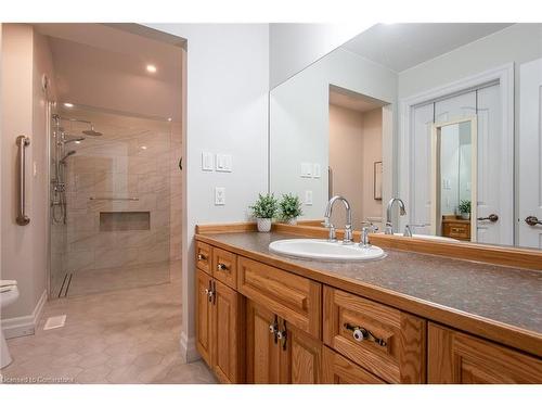 41 Pintail Drive, Elmira, ON - Indoor Photo Showing Bathroom