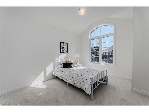 261 Broadacre Drive, Kitchener, ON - Indoor Photo Showing Bedroom