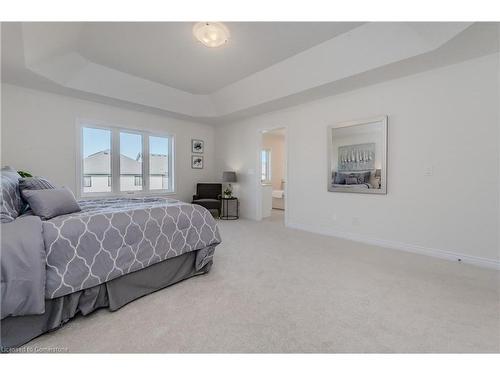 261 Broadacre Drive, Kitchener, ON - Indoor Photo Showing Bedroom