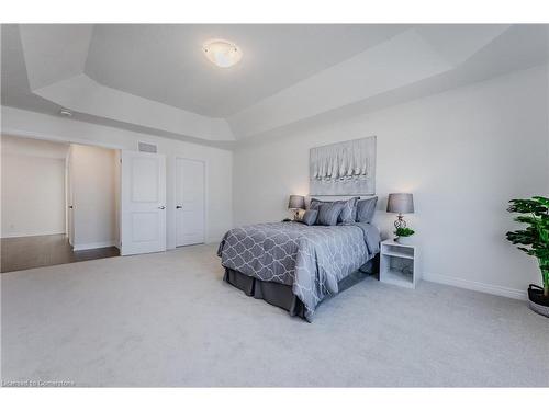 261 Broadacre Drive, Kitchener, ON - Indoor Photo Showing Bedroom