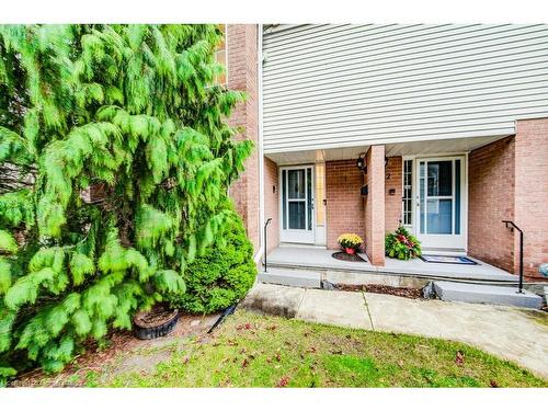 1-494 Beechwood Drive, Waterloo, ON - Outdoor With Deck Patio Veranda