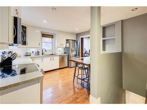 118 College Street, Kitchener, ON - Indoor Photo Showing Kitchen