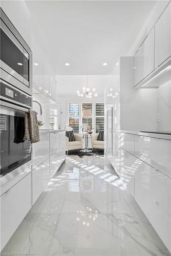 80-225 Benjamin Road, Waterloo, ON - Indoor Photo Showing Kitchen