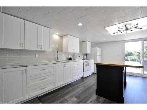 9 John Street, Milverton, ON - Indoor Photo Showing Kitchen