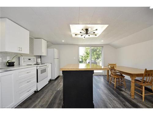 9 John Street, Milverton, ON - Indoor Photo Showing Kitchen