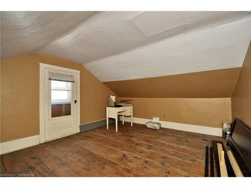 9 John Street, Milverton, ON - Indoor Photo Showing Other Room