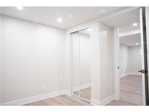 1550 Springwell Avenue E, Mississauga, ON - Indoor Photo Showing Other Room