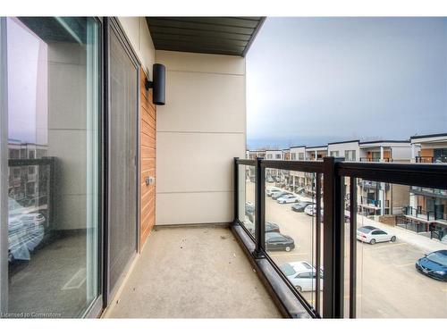 55-25 Isherwood Avenue, Cambridge, ON - Outdoor With Balcony With Exterior