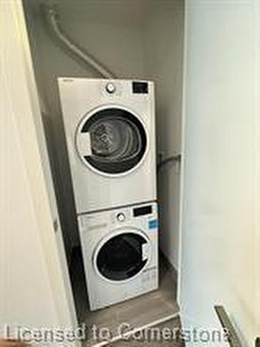 1205-5 Wellington Street, Kitchener, ON - Indoor Photo Showing Laundry Room