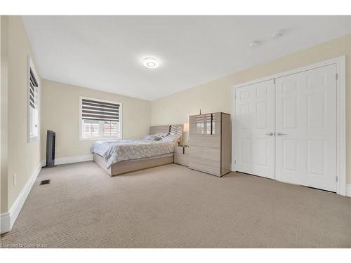 1161 Upper Thames Drive, Woodstock, ON - Indoor Photo Showing Bedroom