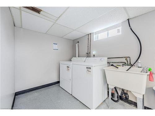 7 Daytona Street, Kitchener, ON - Indoor Photo Showing Laundry Room