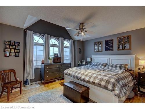 134 Cavelletti Court, Waterloo, ON - Indoor Photo Showing Bedroom