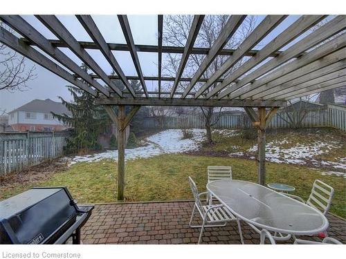 134 Cavelletti Court, Waterloo, ON - Outdoor