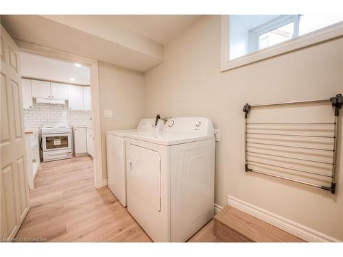 29 Scrimger Avenue, Cambridge, ON - Indoor Photo Showing Laundry Room