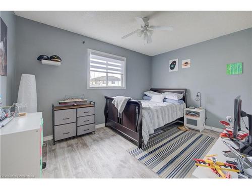 81 Dyer Court, Cambridge, ON - Indoor Photo Showing Bedroom