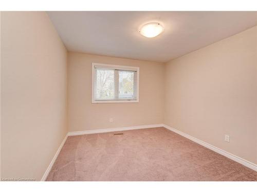 60 Glenburnie Drive, Guelph, ON - Indoor Photo Showing Other Room