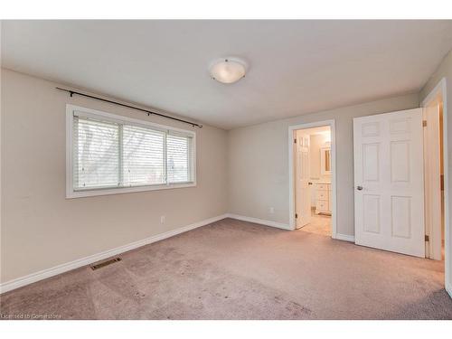 60 Glenburnie Drive, Guelph, ON - Indoor Photo Showing Other Room