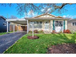 236 Huntingdon Crescent  Waterloo, ON N2L 4P9