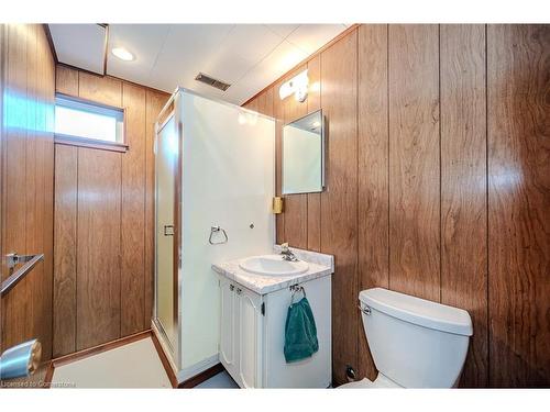 236 Huntingdon Crescent, Waterloo, ON - Indoor Photo Showing Bathroom